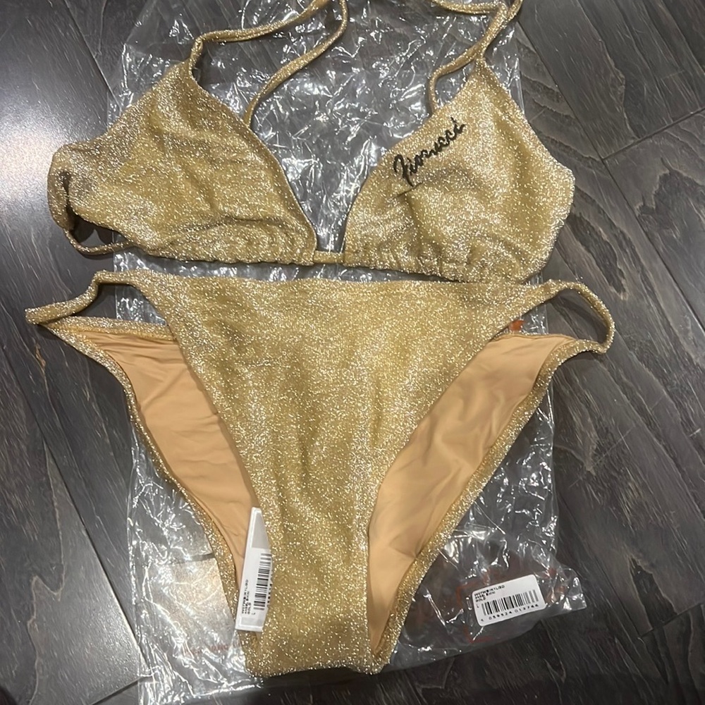 Brand new with original tags Fiorucci string bikini size L
